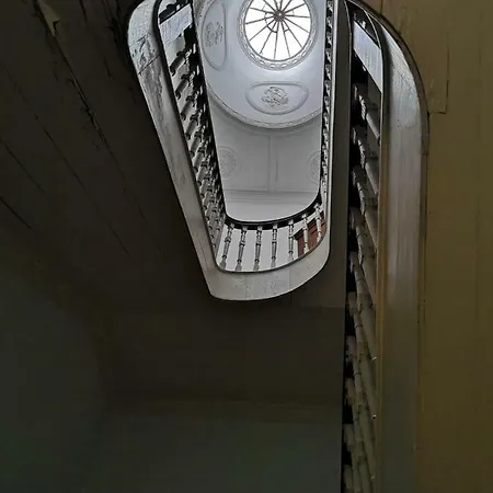 Com Historia Lejlighed Guimarães